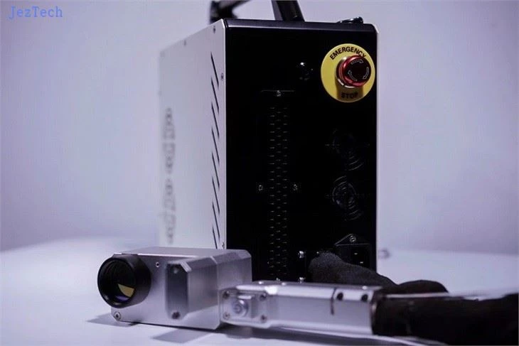 Backpack Mini Laser Cleaning Machine